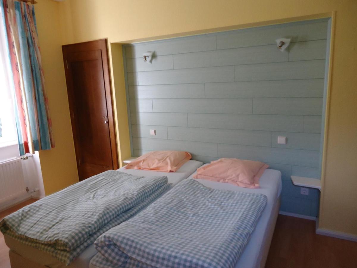 Hostellerie De La Vallee Heffingen Eksteriør bilde